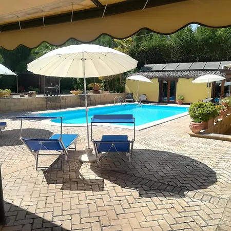 Il Giardino Dei Limoni Guest house