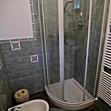 Guest house Il Giardino Dei Limoni 4*