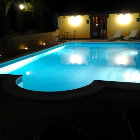 Guest house Il Giardino Dei Limoni 3*